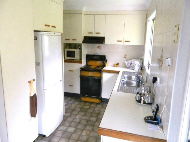 42 Crest Street, Beenleigh QLD 4207