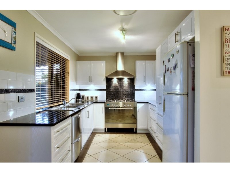 78 Belinda Crescent, Springwood QLD 4127