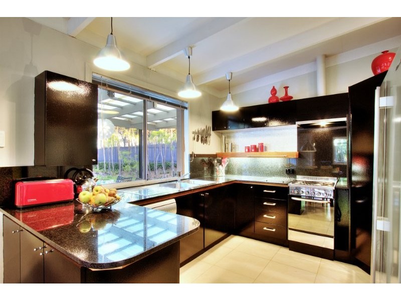 3 Christine Court, Shailer Park QLD 4128