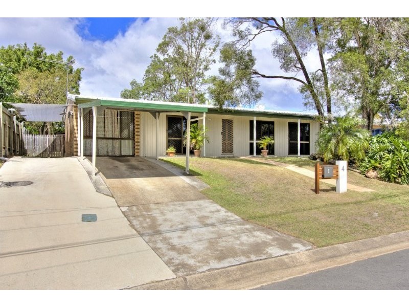 4 Merchant Court, Springwood QLD 4127