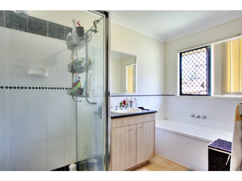 6 Pomeroy Close, Underwood QLD 4119