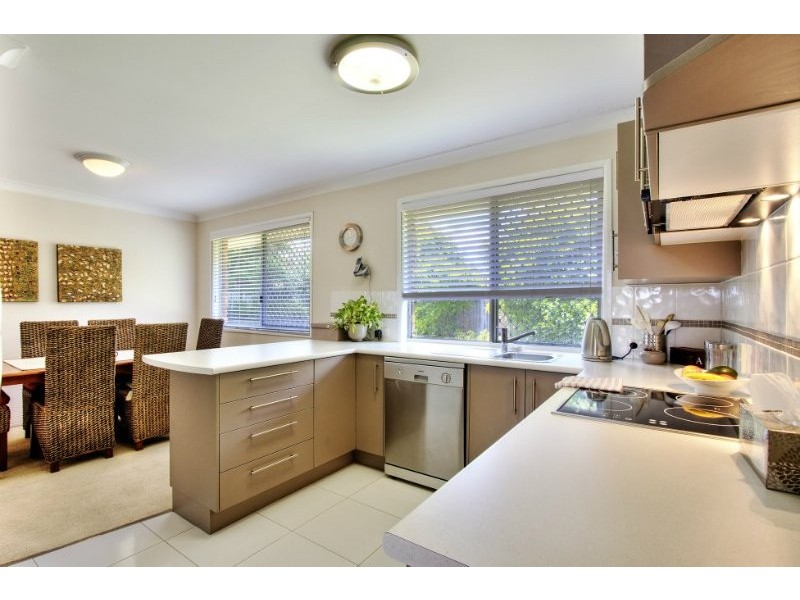 21 Farrow Street, Daisy Hill QLD 4127