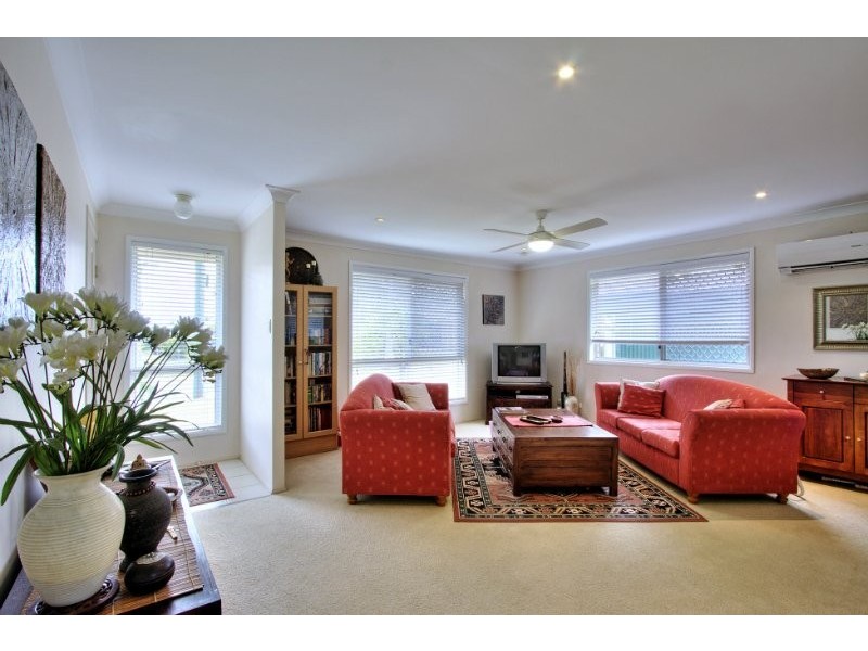 21 Farrow Street, Daisy Hill QLD 4127