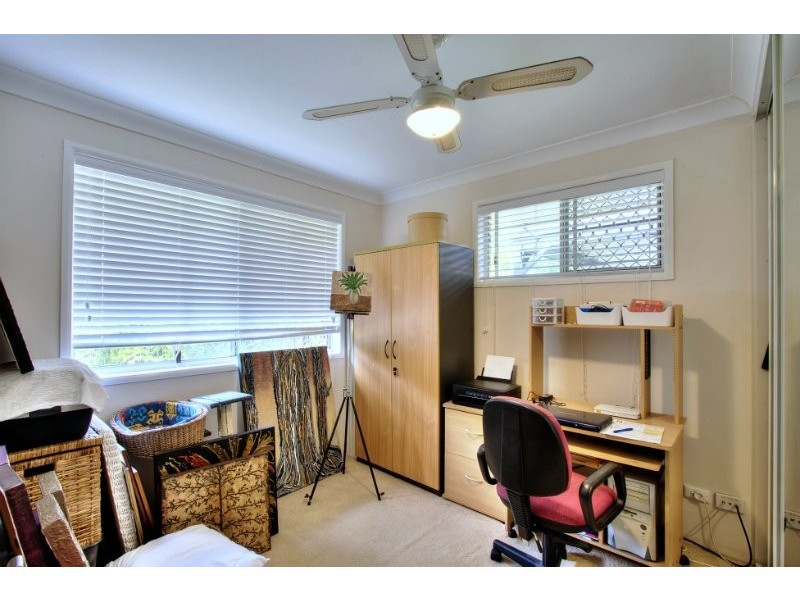 21 Farrow Street, Daisy Hill QLD 4127