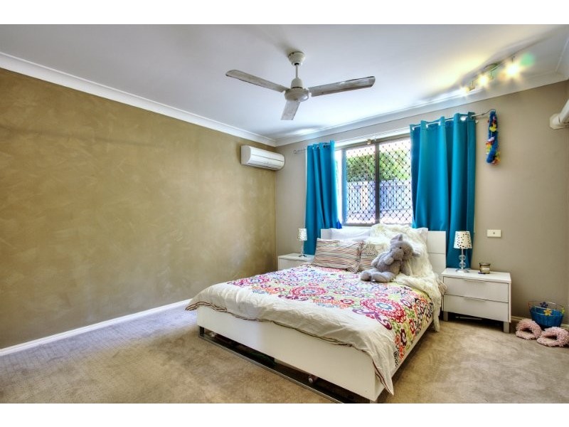 3 Benjamin Way, Windaroo QLD 4207