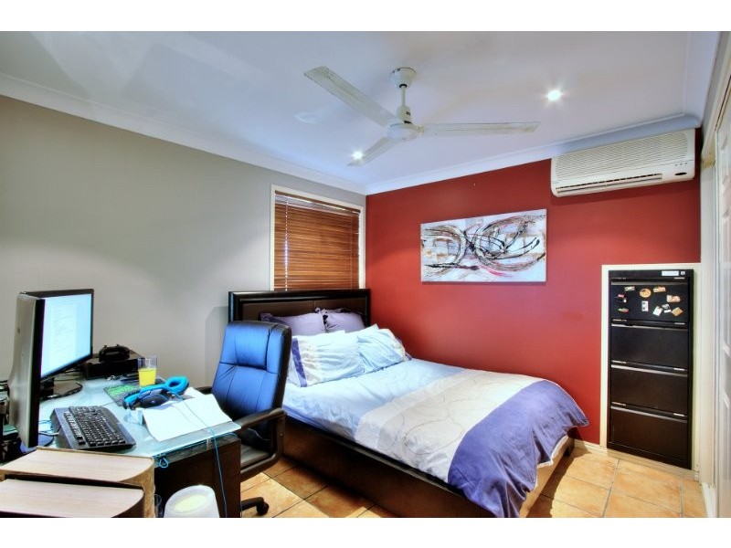 3 Benjamin Way, Windaroo QLD 4207