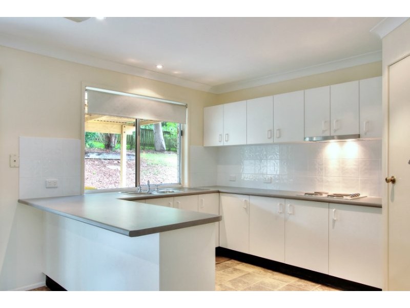 6 Magenta Court, Mount Warren Park QLD 4207