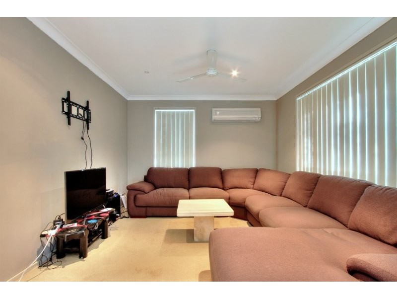 34 Adelong Road, Shailer Park QLD 4128