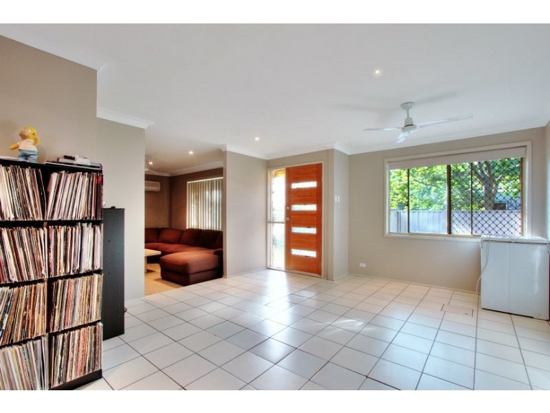 34 Adelong Road, Shailer Park QLD 4128