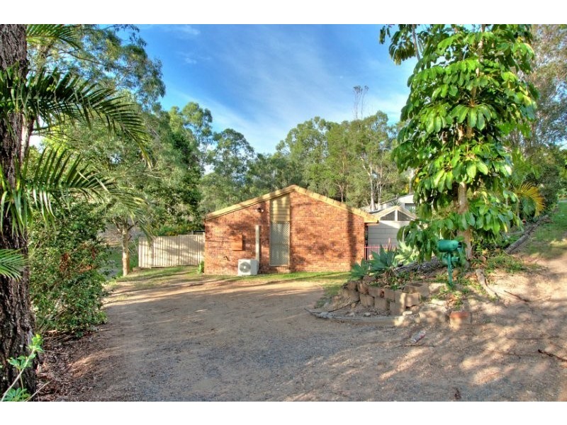 34 Adelong Road, Shailer Park QLD 4128