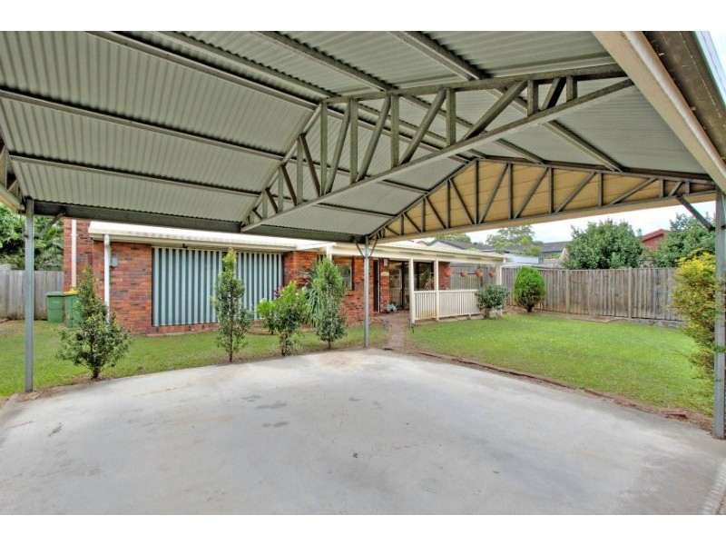 9 Oxley Circuit, Daisy Hill QLD 4127