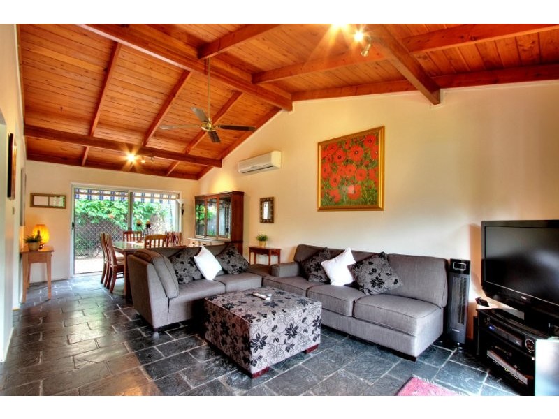 6 Trinette Street, Shailer Park QLD 4128