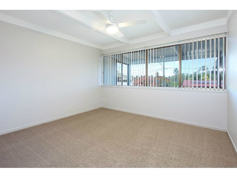 48 Brentwood Drive, Daisy Hill QLD 4127