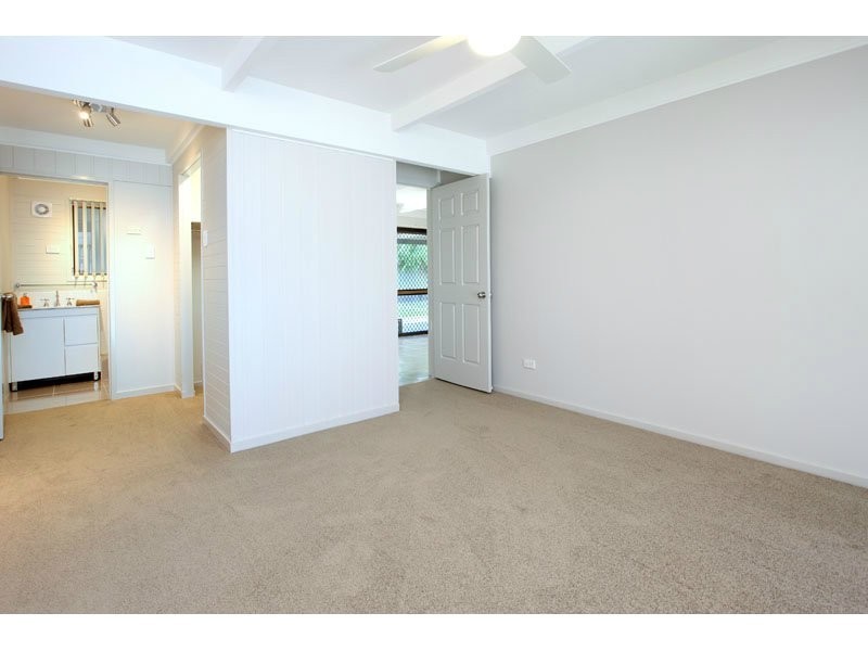 48 Brentwood Drive, Daisy Hill QLD 4127
