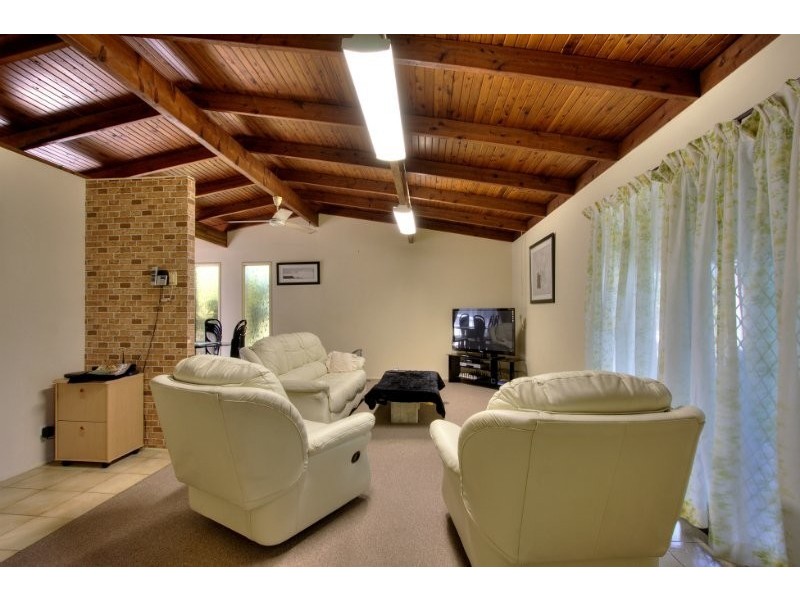2 Tuff Court, Shailer Park QLD 4128