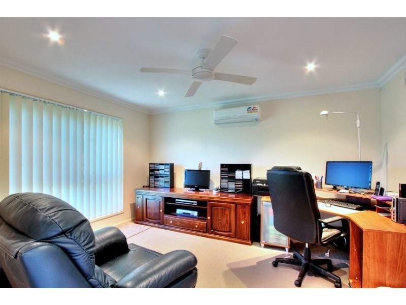 43 Yolla Street, Eagleby QLD 4207