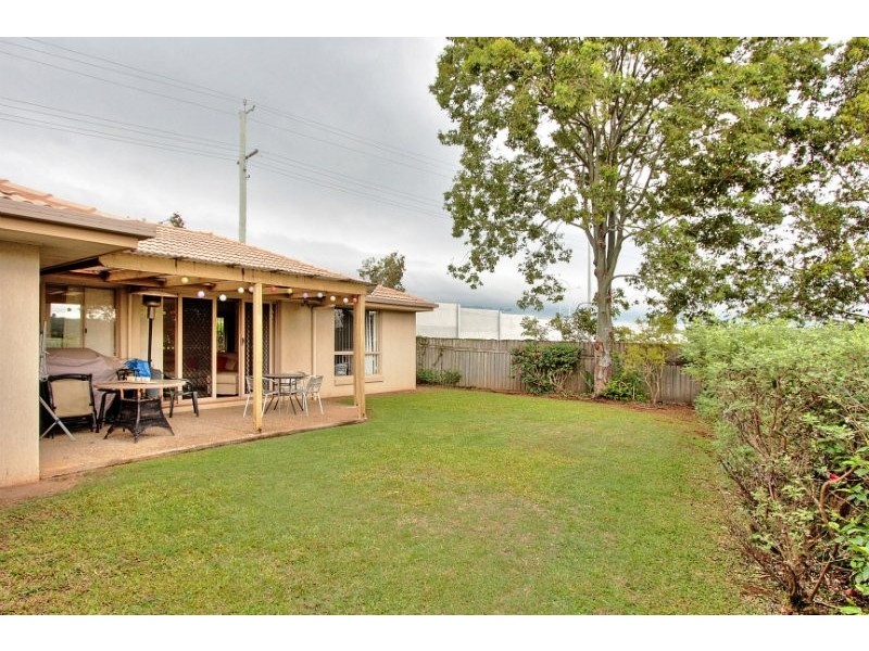 6/8 John Paul Drive, Daisy Hill QLD 4127