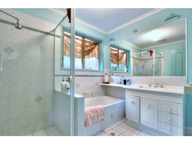 6 Ridgepointe Drive, Cornubia QLD 4130