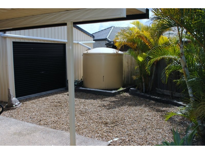 27 Lake Breeze Drive, Loganholme QLD 4129