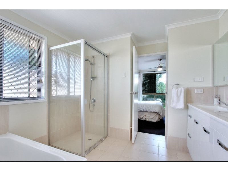 3 Lithgow Street, Loganholme QLD 4129