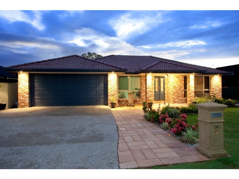 38 Lake Breeze Drive, Loganholme QLD 4129