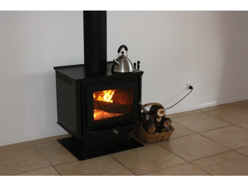 38 Lake Breeze Drive, Loganholme QLD 4129