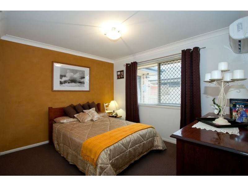 38 Lake Breeze Drive, Loganholme QLD 4129