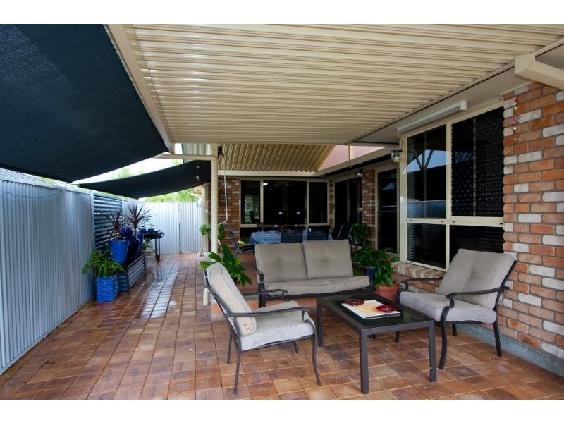 38 Lake Breeze Drive, Loganholme QLD 4129