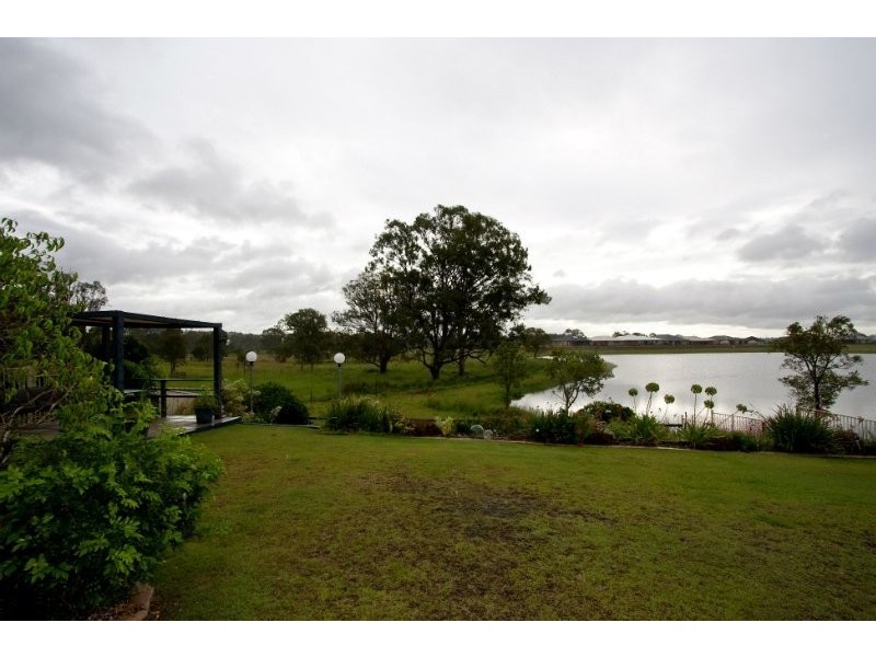 38 Lake Breeze Drive, Loganholme QLD 4129
