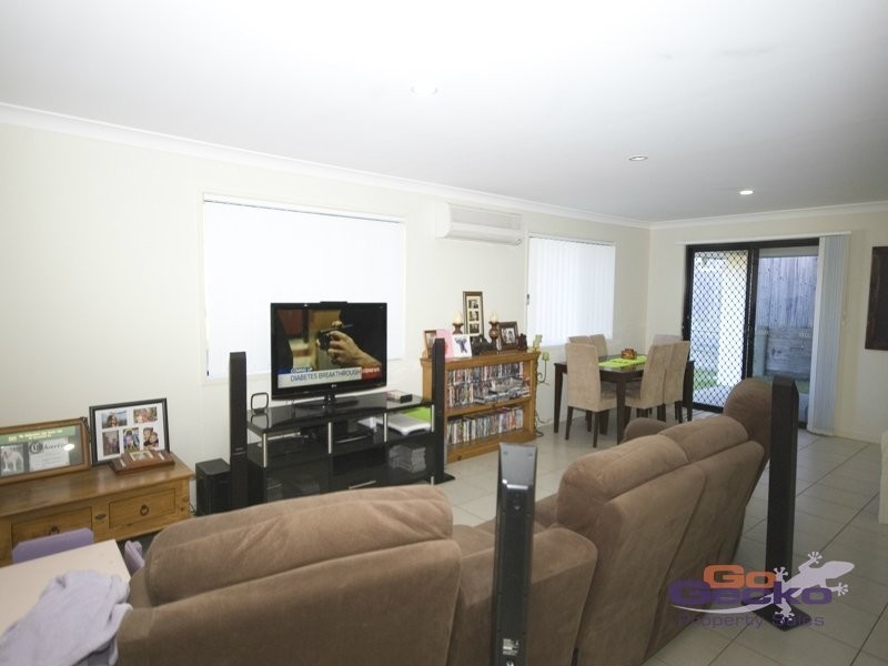 35 Grand Canyon Drive, Springfield Lakes QLD 4300