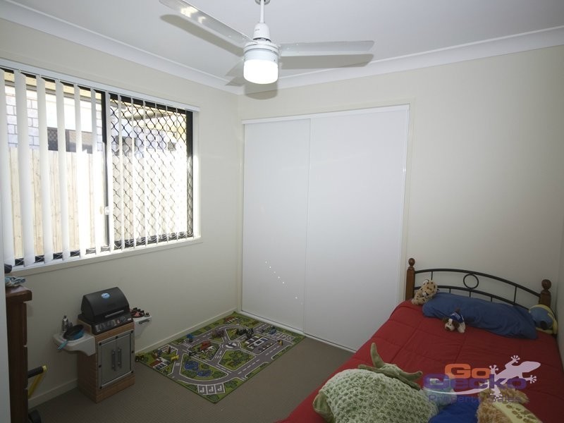 35 Grand Canyon Drive, Springfield Lakes QLD 4300