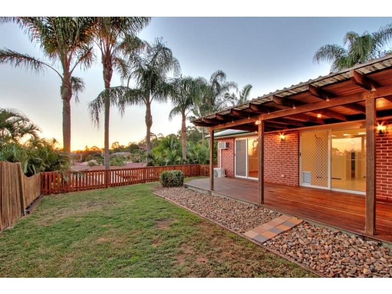 6 Meridian Ct, Tanah Merah QLD 4128