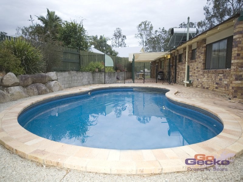 23 Langley Road, Camira QLD 4300