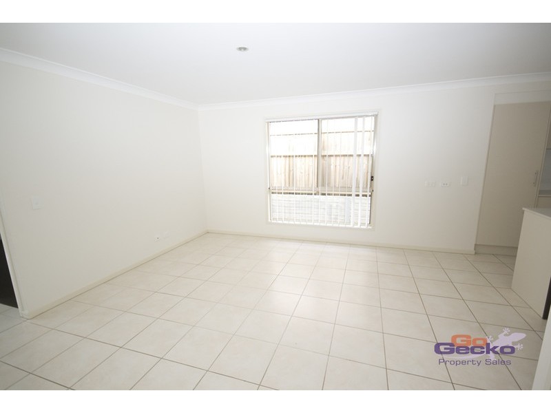 20 Francisca Drive, Augustine Heights QLD 4300