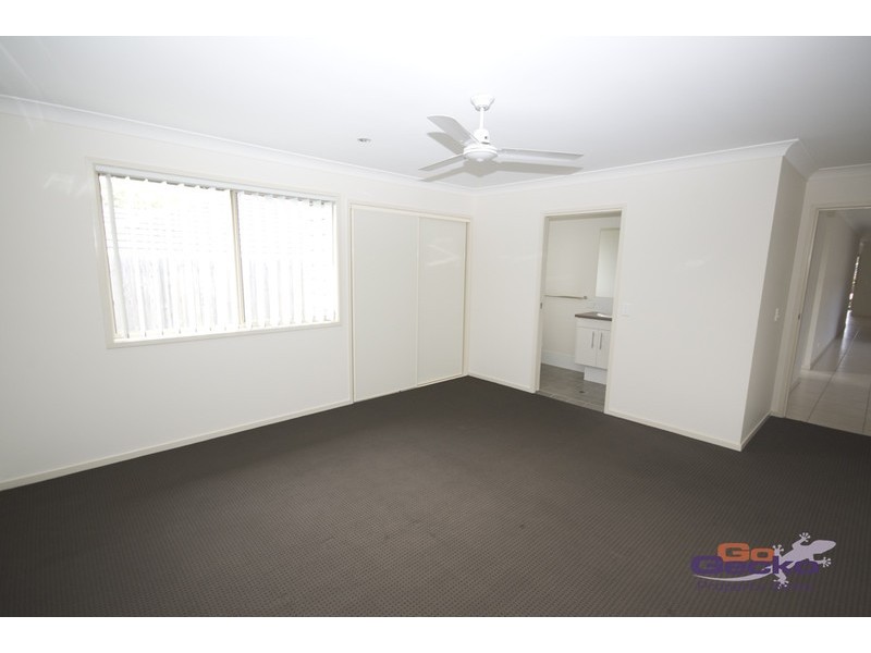 20 Francisca Drive, Augustine Heights QLD 4300