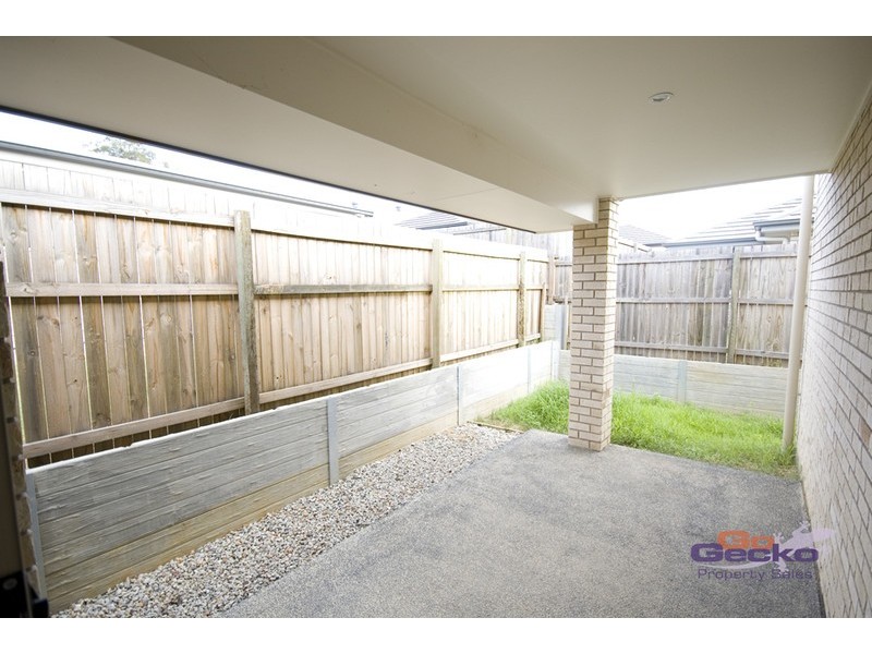 20 Francisca Drive, Augustine Heights QLD 4300