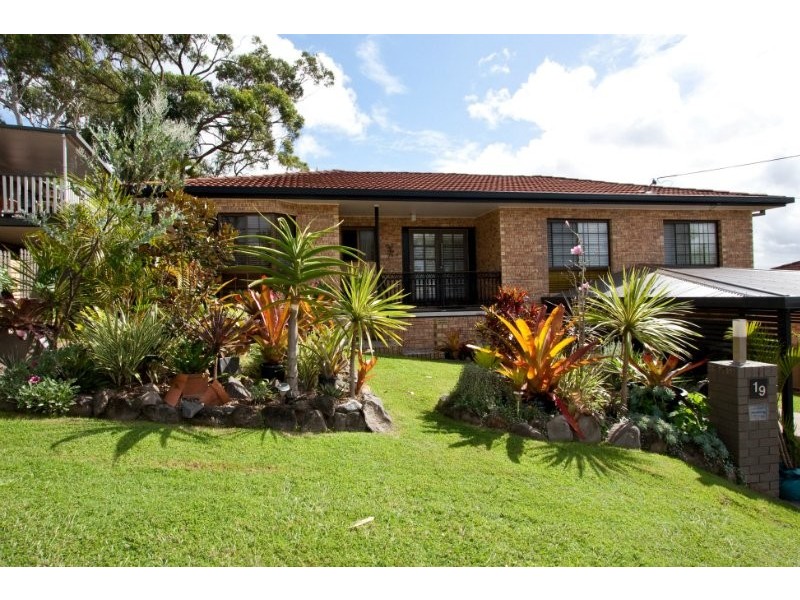 19 Bauple Crescent, Rochedale South QLD 4123