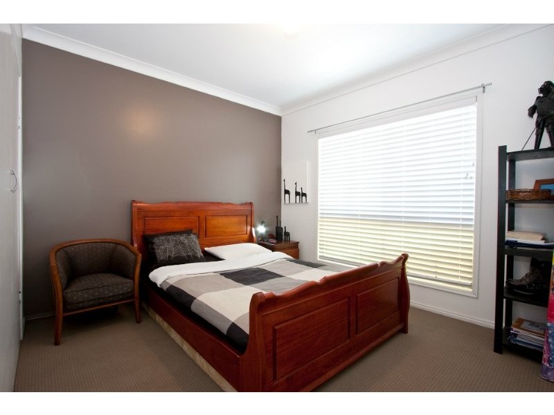 19 Bauple Crescent, Rochedale South QLD 4123