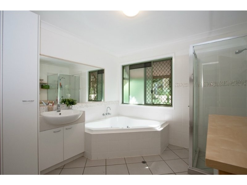 53 Warnambul Road, Shailer Park QLD 4128