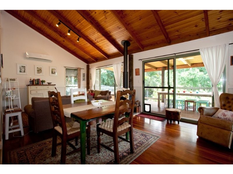 53 Warnambul Road, Shailer Park QLD 4128