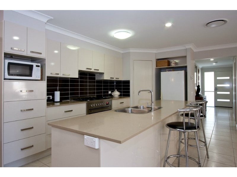 60 Constellation Drive, Loganholme QLD 4129