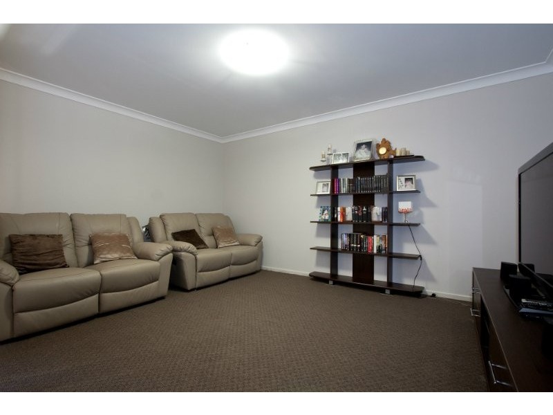 60 Constellation Drive, Loganholme QLD 4129