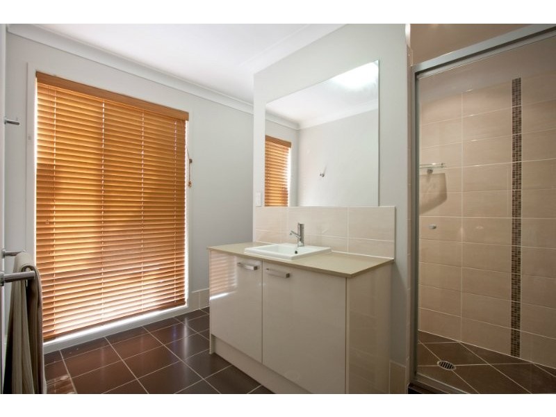 60 Constellation Drive, Loganholme QLD 4129