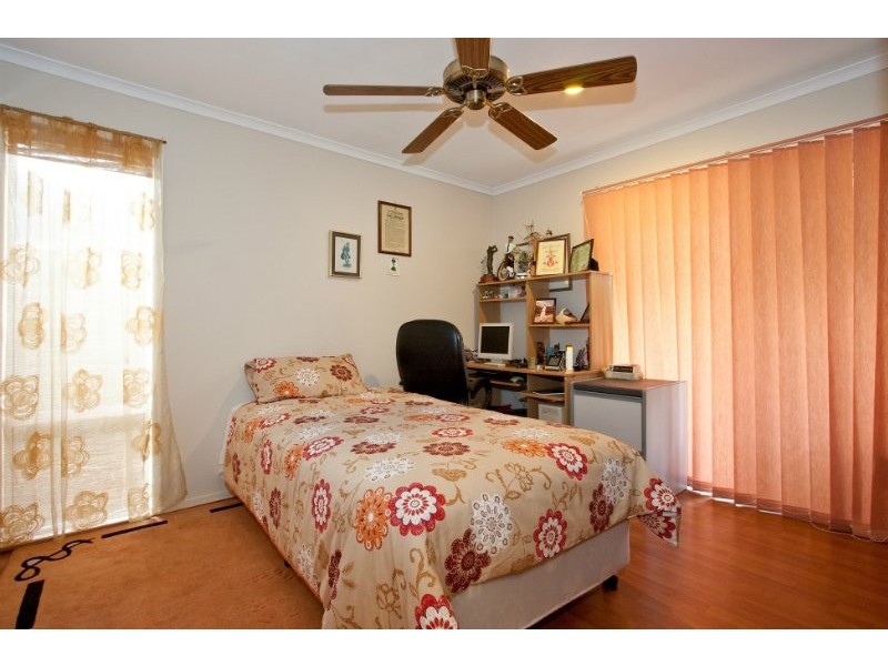 4 Labrador Court, Shailer Park QLD 4128