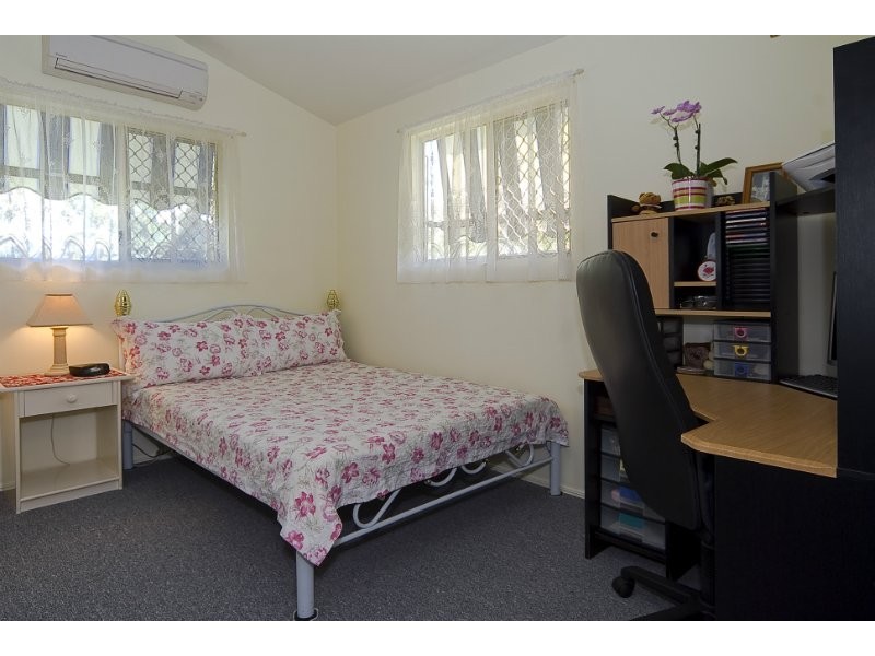 16 Hayley Street, Cornubia QLD 4130