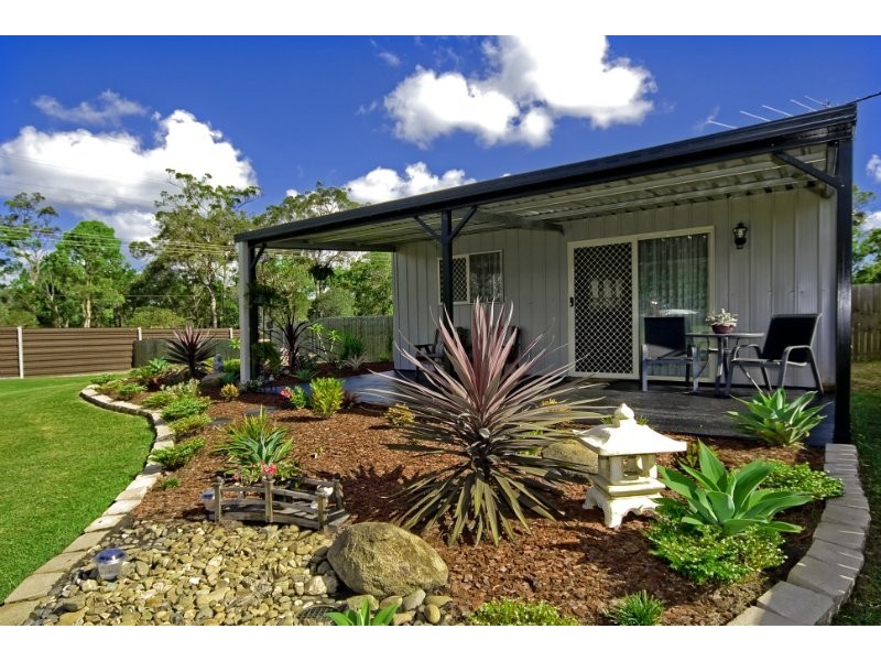 16 Hayley Street, Cornubia QLD 4130