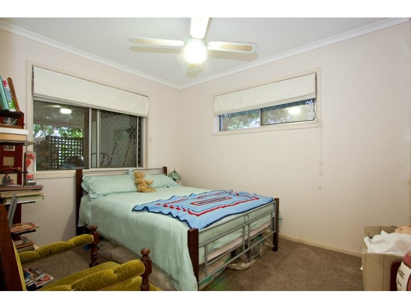 10 Farrow Street, Daisy Hill QLD 4127