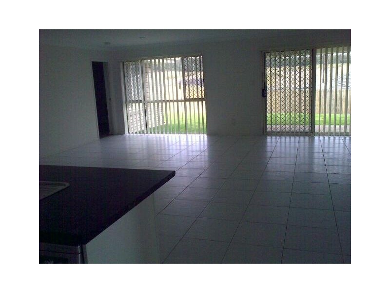 9 Goundry Drive, Holmview QLD 4207