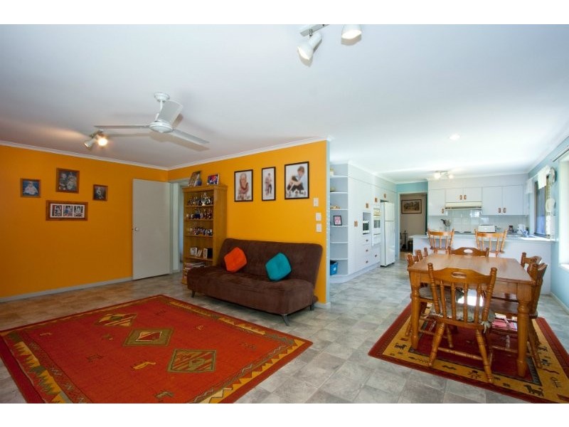 41 Arafura Avenue, Loganholme QLD 4129