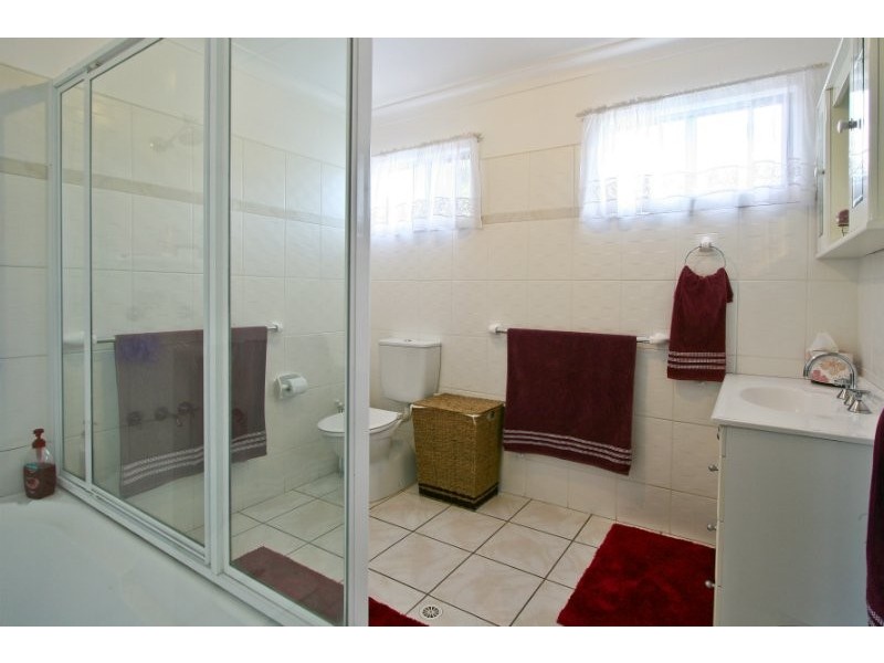 35 Danyenah Street, Loganholme QLD 4129